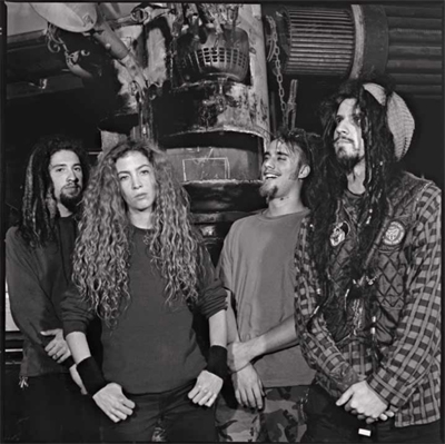 White Zombie ©Pierre Pfiffner - www.pfiffner-photo.ch